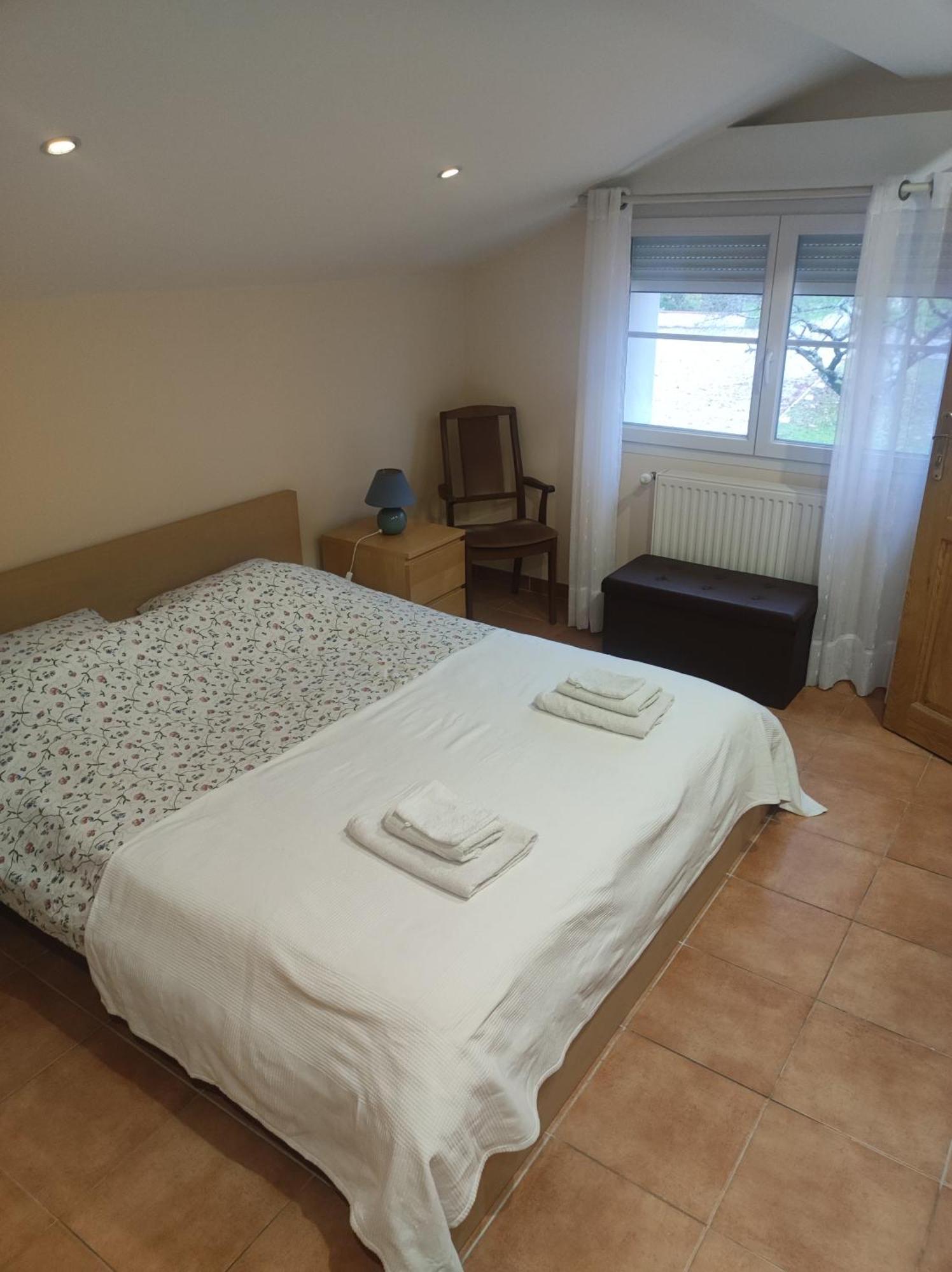 Bed and Breakfast Douce France 82 Saint-Nicolas-de-la-Grave Exterior foto